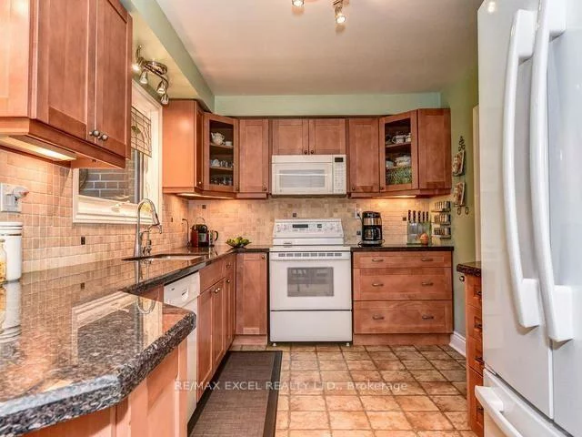 56, Robinson, Bullock, Markham