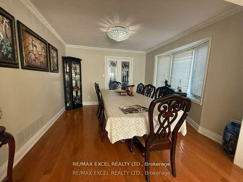 61, Nadine, Unionville, Markham