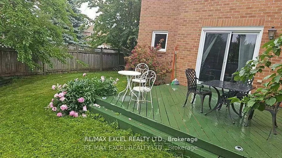 61, Nadine, Unionville, Markham