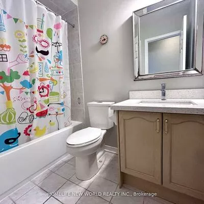 65, Warren Bradley, Berczy, Markham