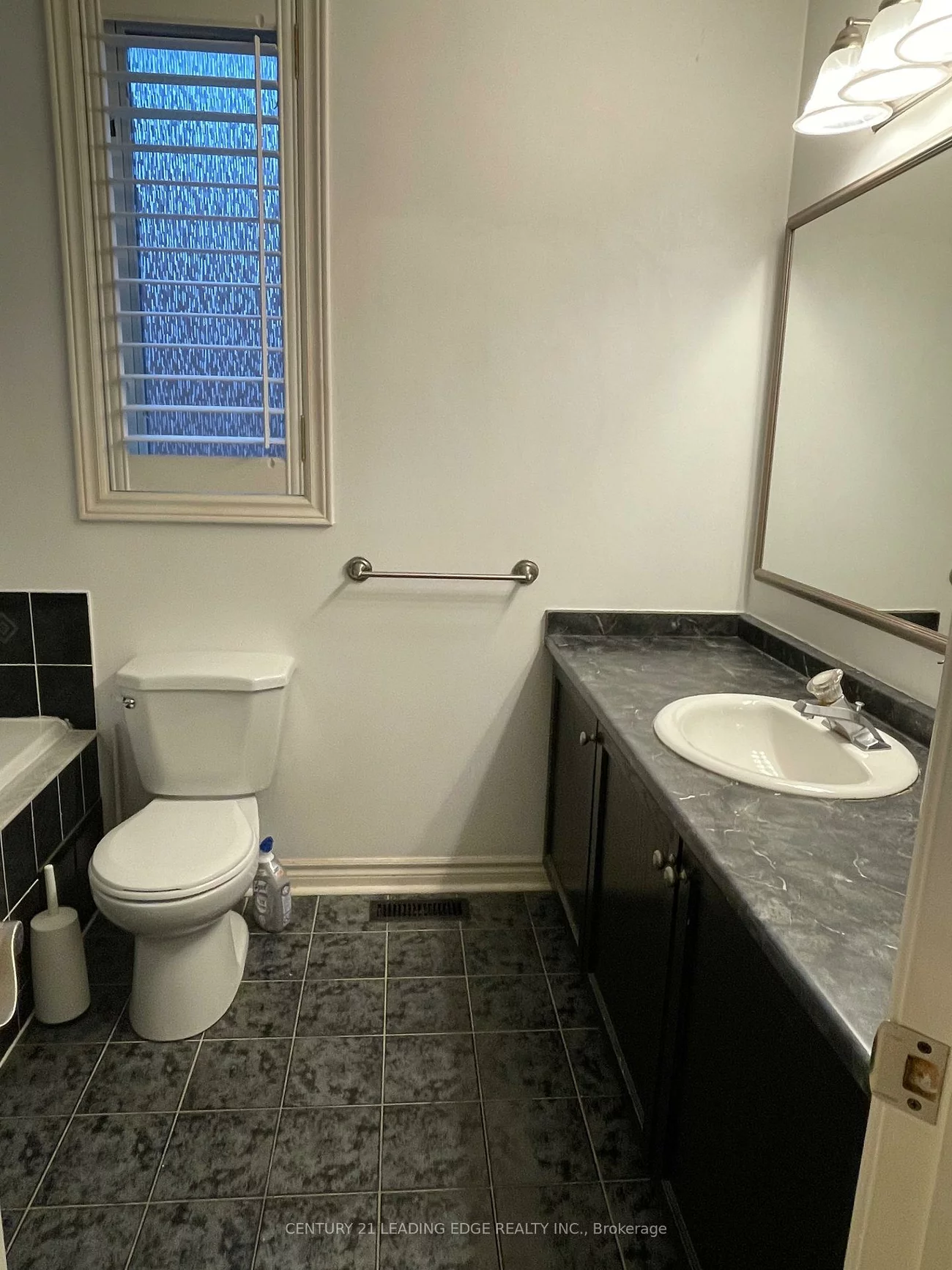 58, Manorwood, Berczy, Markham