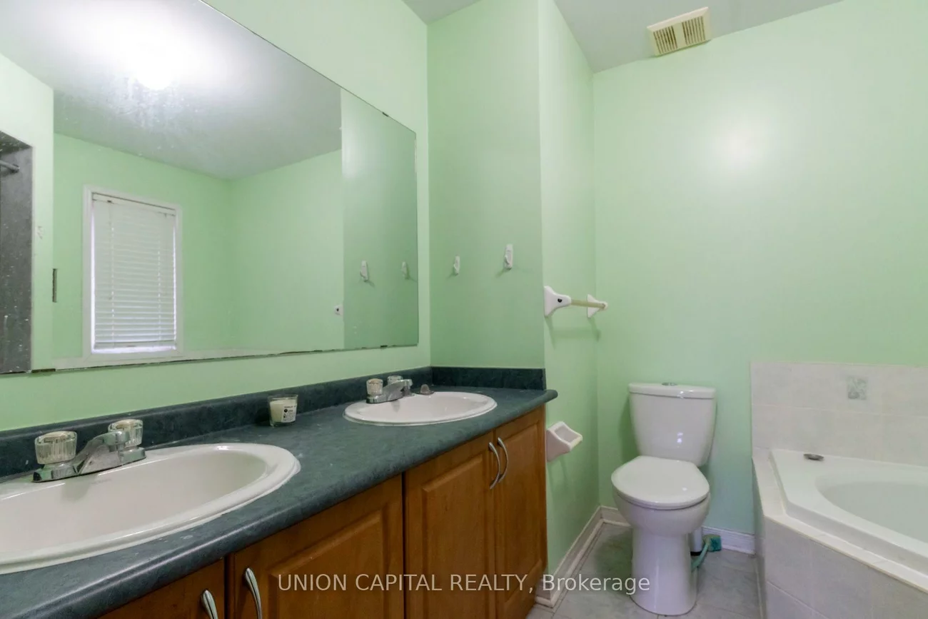 92, Guinevere, Cedarwood, Markham