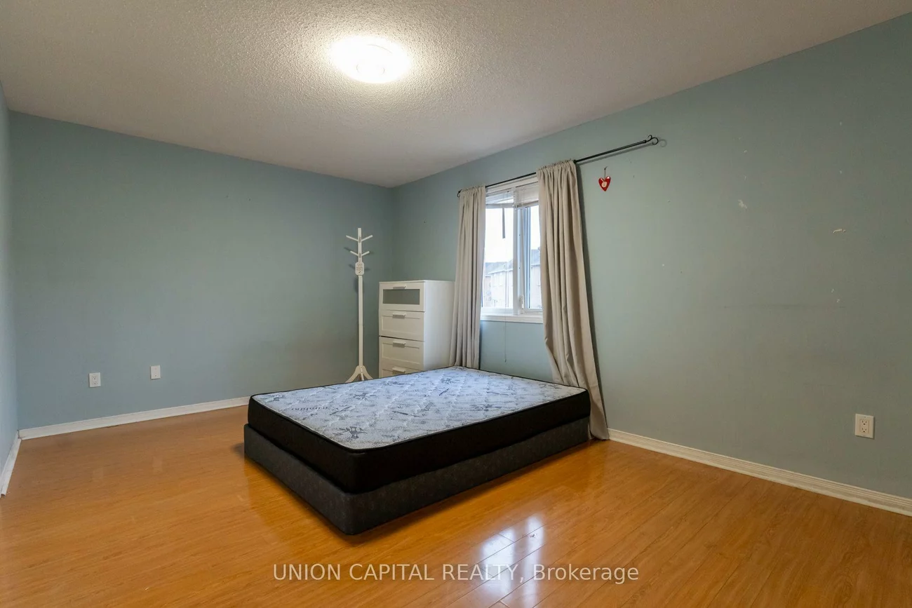 92, Guinevere, Cedarwood, Markham