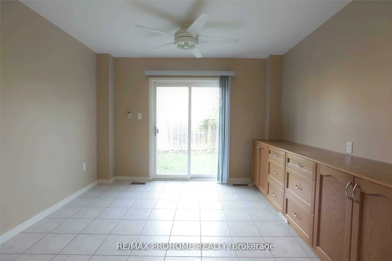 73, Briarcrest, Berczy, Markham