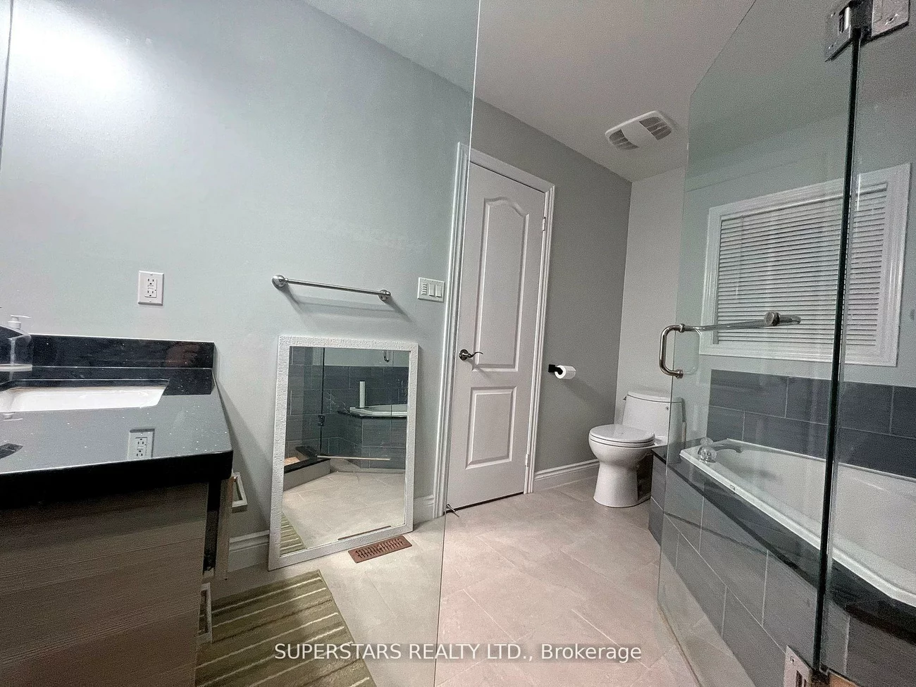 28, Quantum, Middlefield, Markham