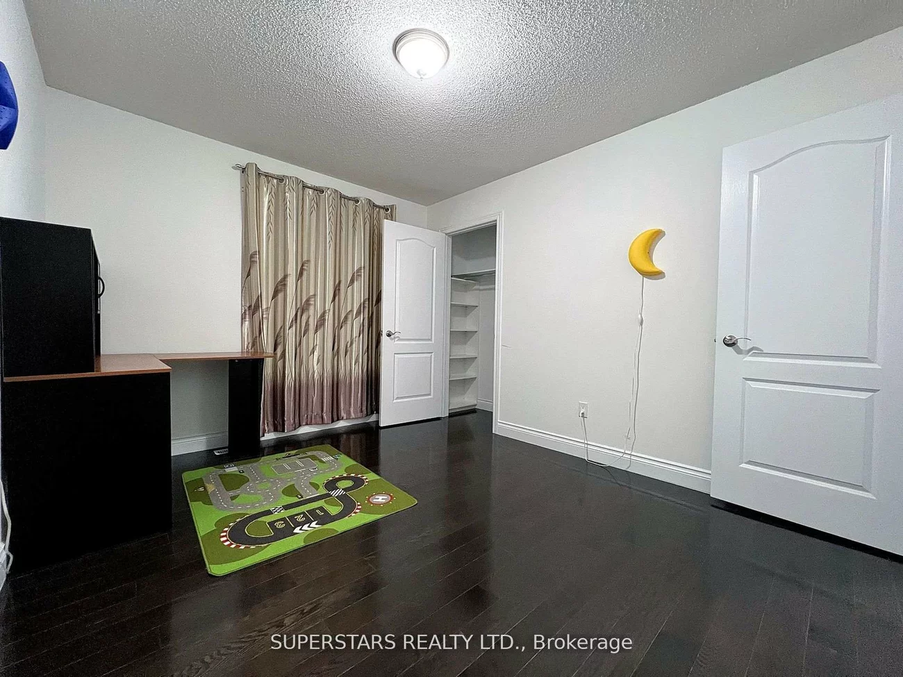 28, Quantum, Middlefield, Markham