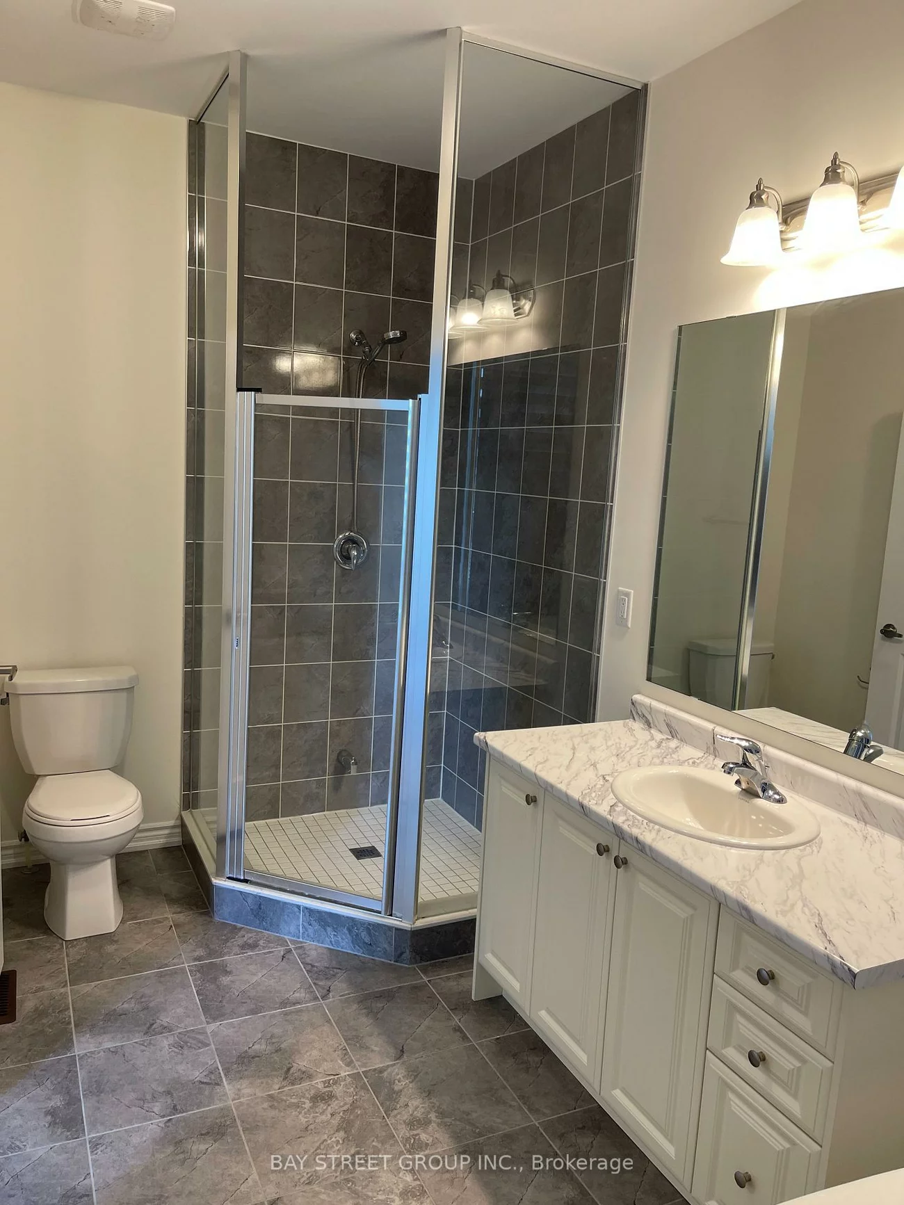 11, Rumney, Victoria Square, Markham