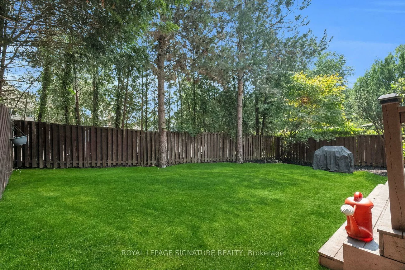 34, Barclay, Bayview Glen, Markham
