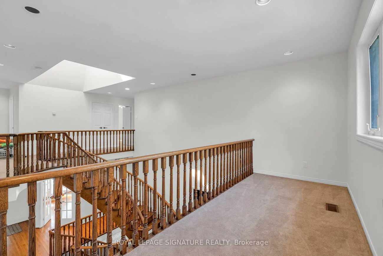 34, Barclay, Bayview Glen, Markham