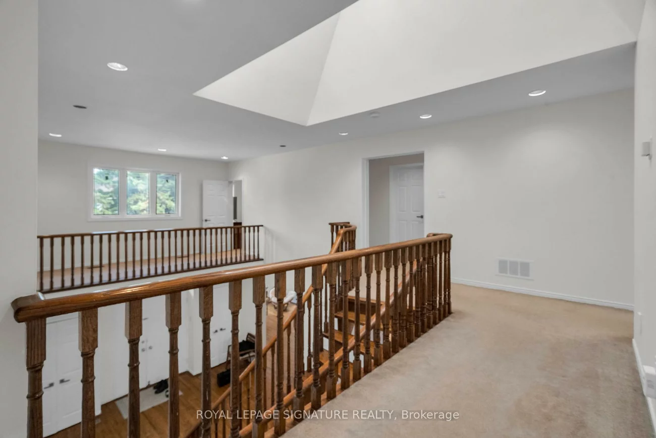 34, Barclay, Bayview Glen, Markham