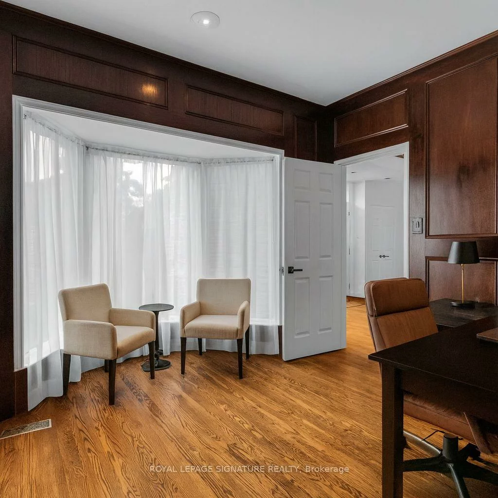 34, Barclay, Bayview Glen, Markham