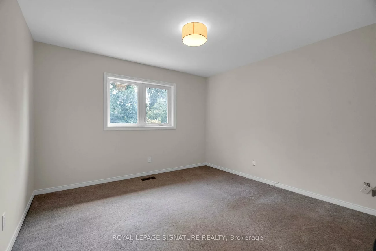34, Barclay, Bayview Glen, Markham