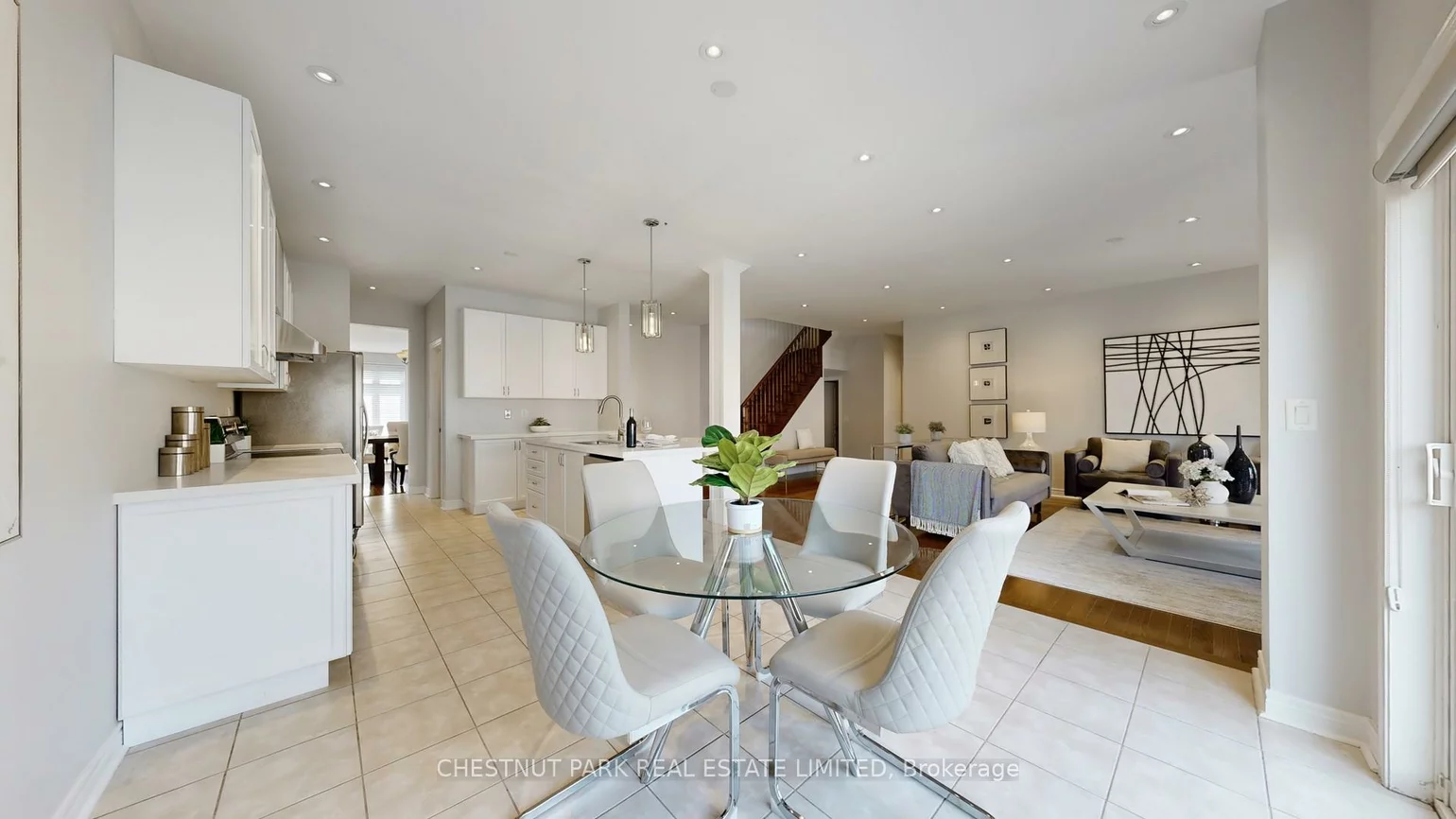32, Arbour, Greensborough, Markham