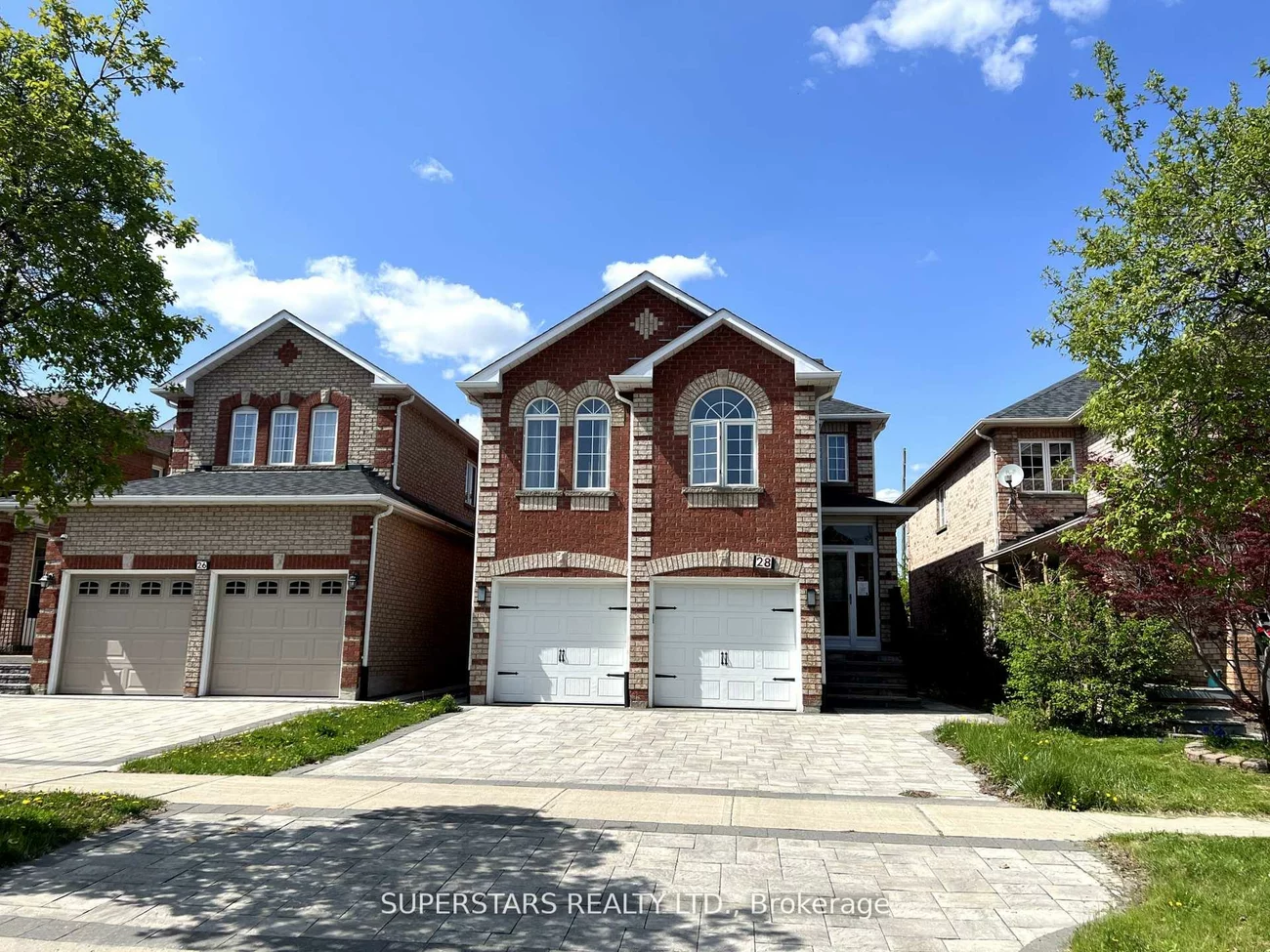 28, Quantum, Middlefield, Markham