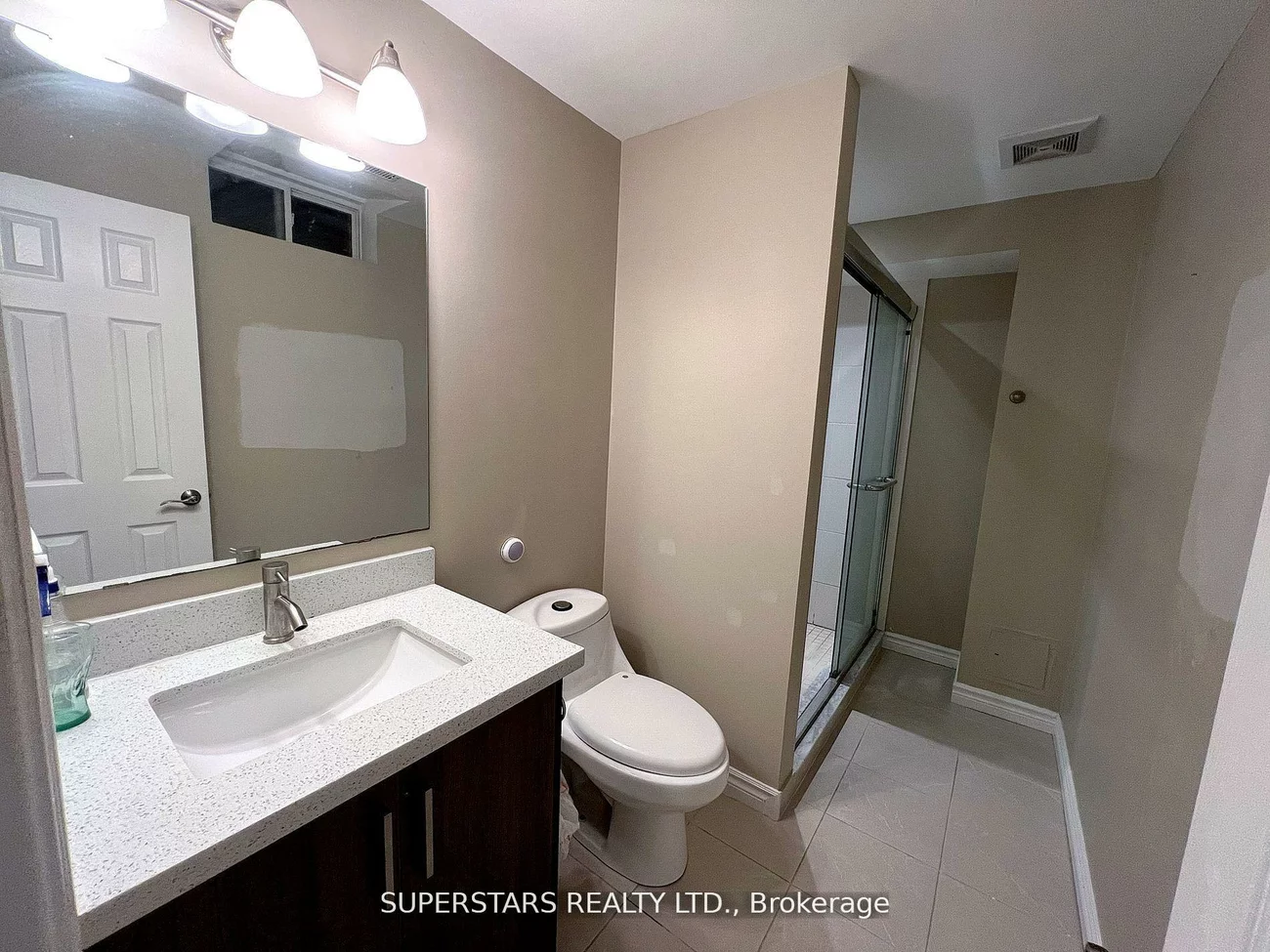 28, Quantum, Middlefield, Markham