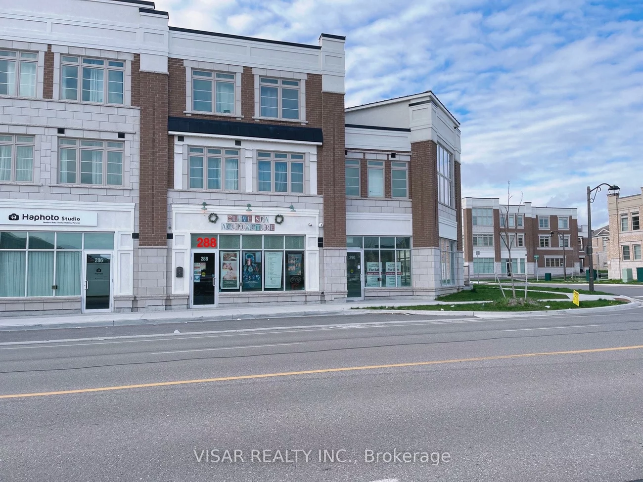 69, Luzon, Box Grove, Markham