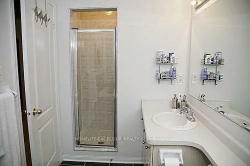 31, Baintree, Wismer, Markham