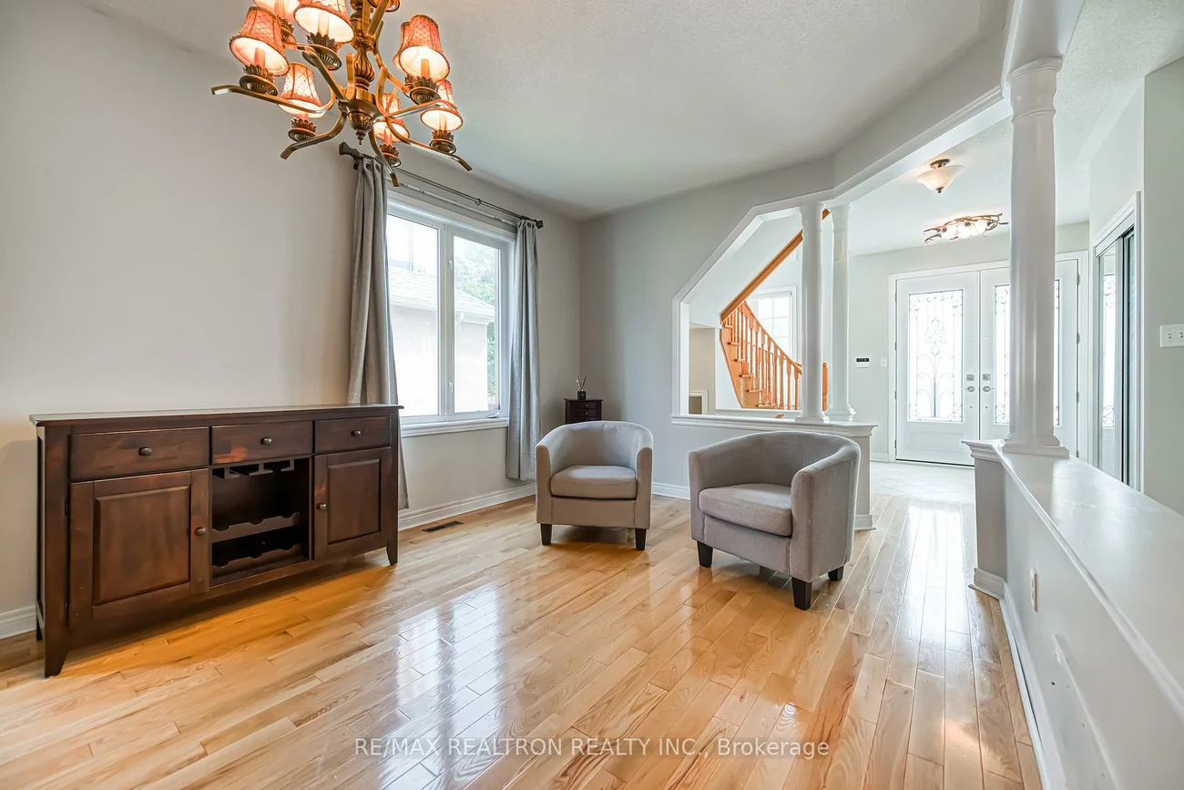 73, Adastra, Victoria Manor-Jennings Gate, Markham