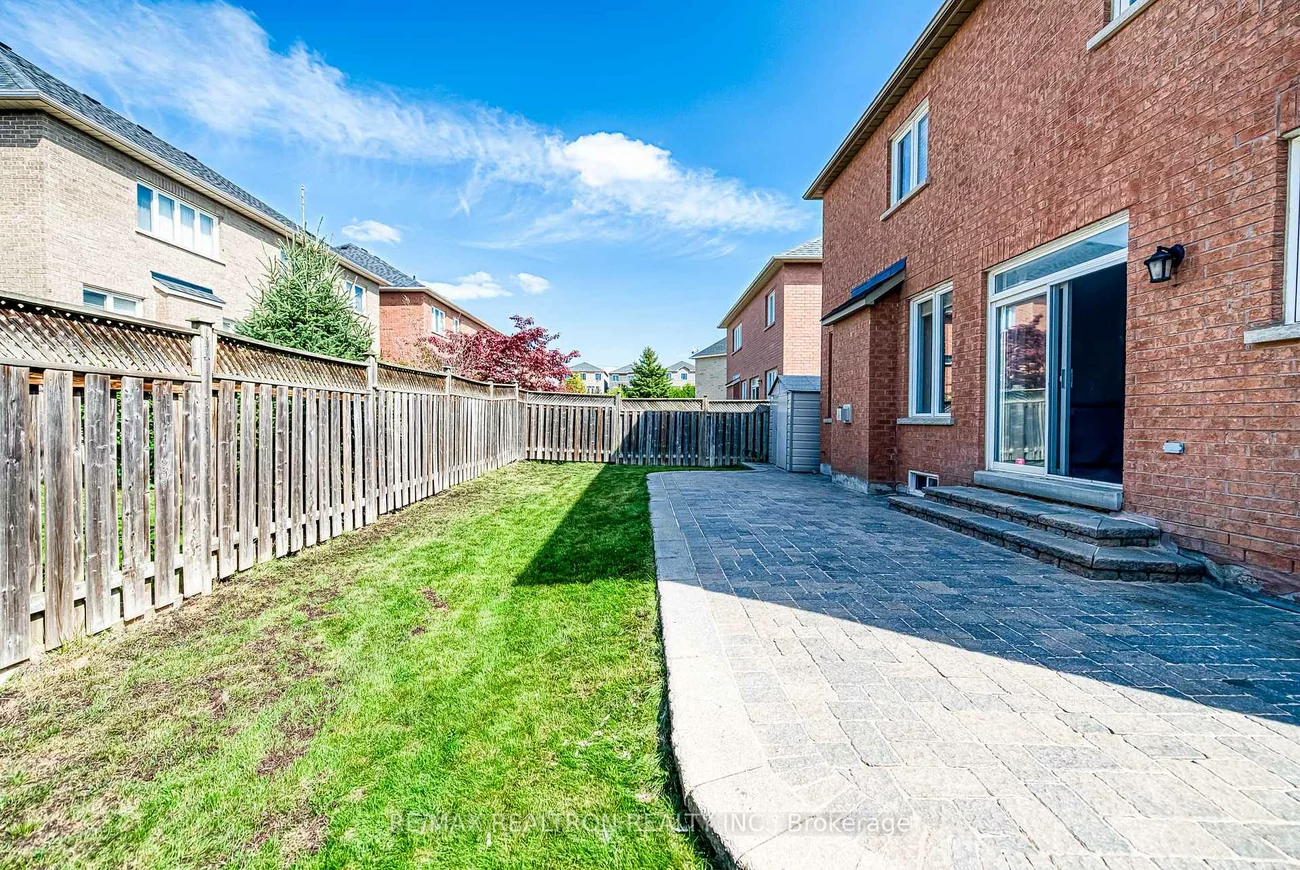 73, Adastra, Victoria Manor-Jennings Gate, Markham