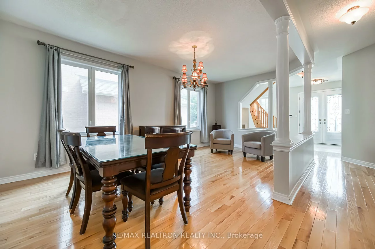 73, Adastra, Victoria Manor-Jennings Gate, Markham