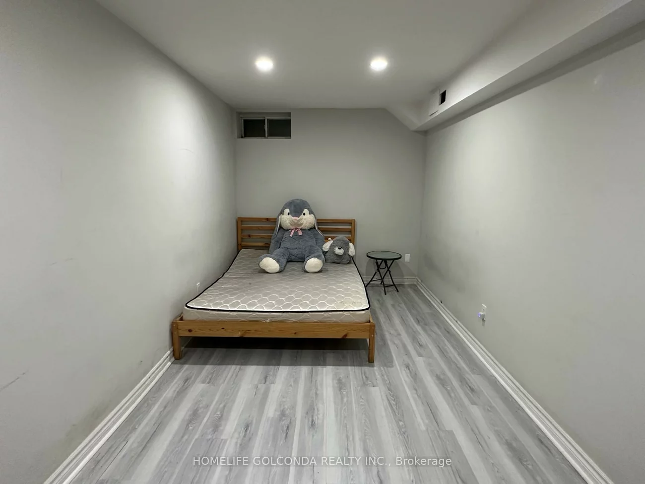 37, Halder, Milliken Mills East, Markham