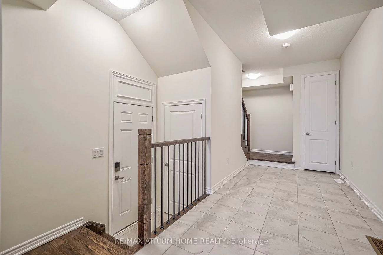 4, Thomas Frisby Jr., Victoria Square, Markham