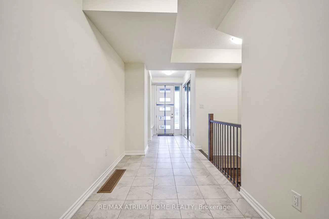 4, Thomas Frisby Jr., Victoria Square, Markham