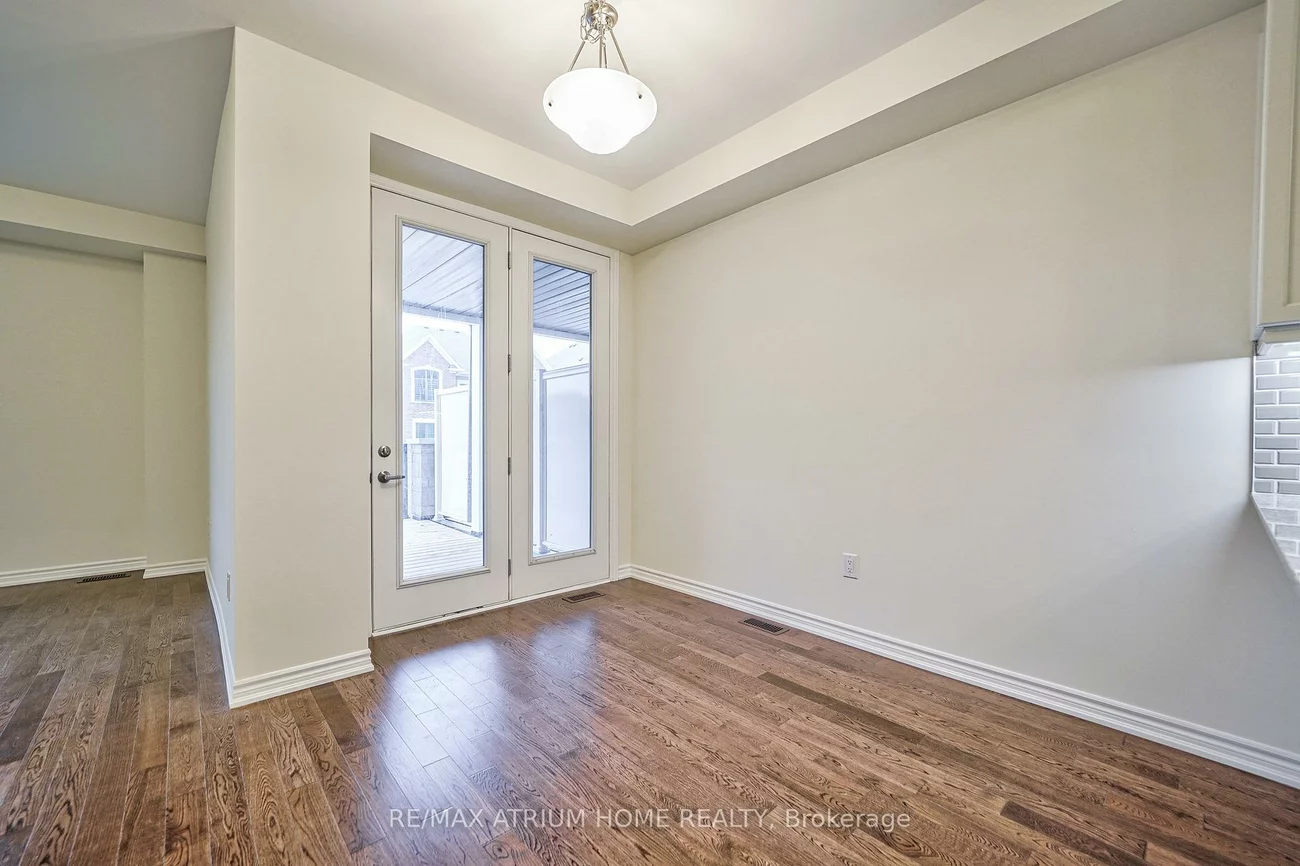 4, Thomas Frisby Jr., Victoria Square, Markham