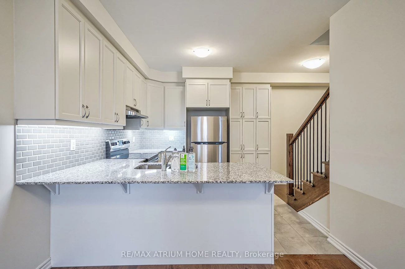 4, Thomas Frisby Jr., Victoria Square, Markham