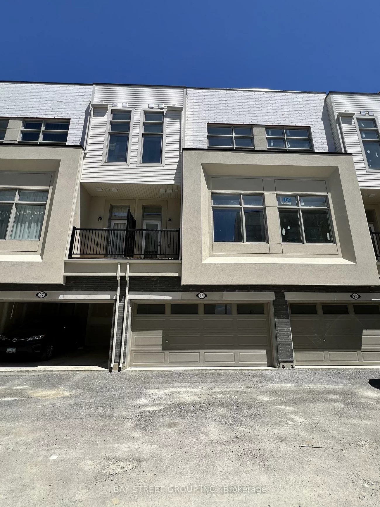 25, Albert Firman, Cachet, Markham