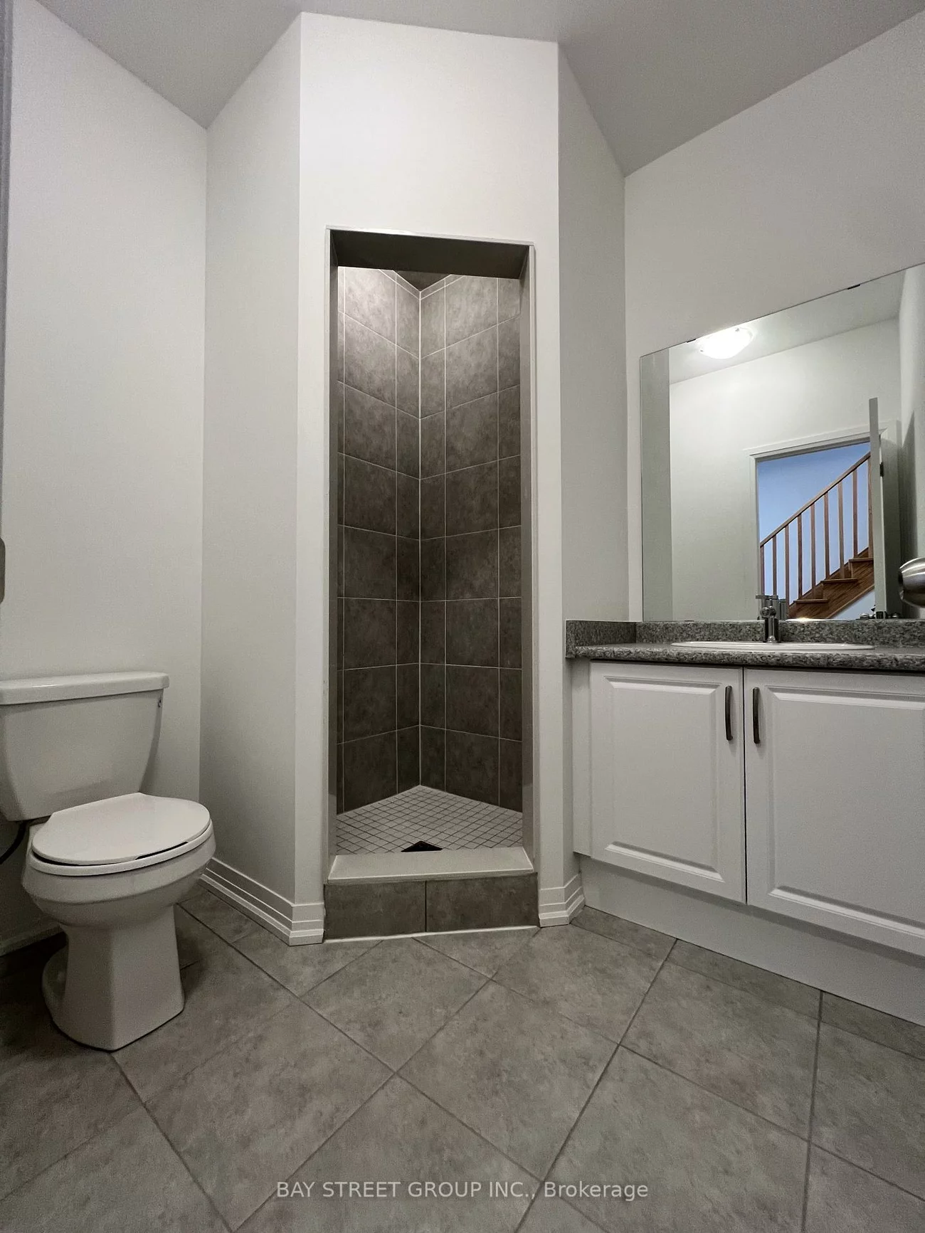 25, Albert Firman, Cachet, Markham