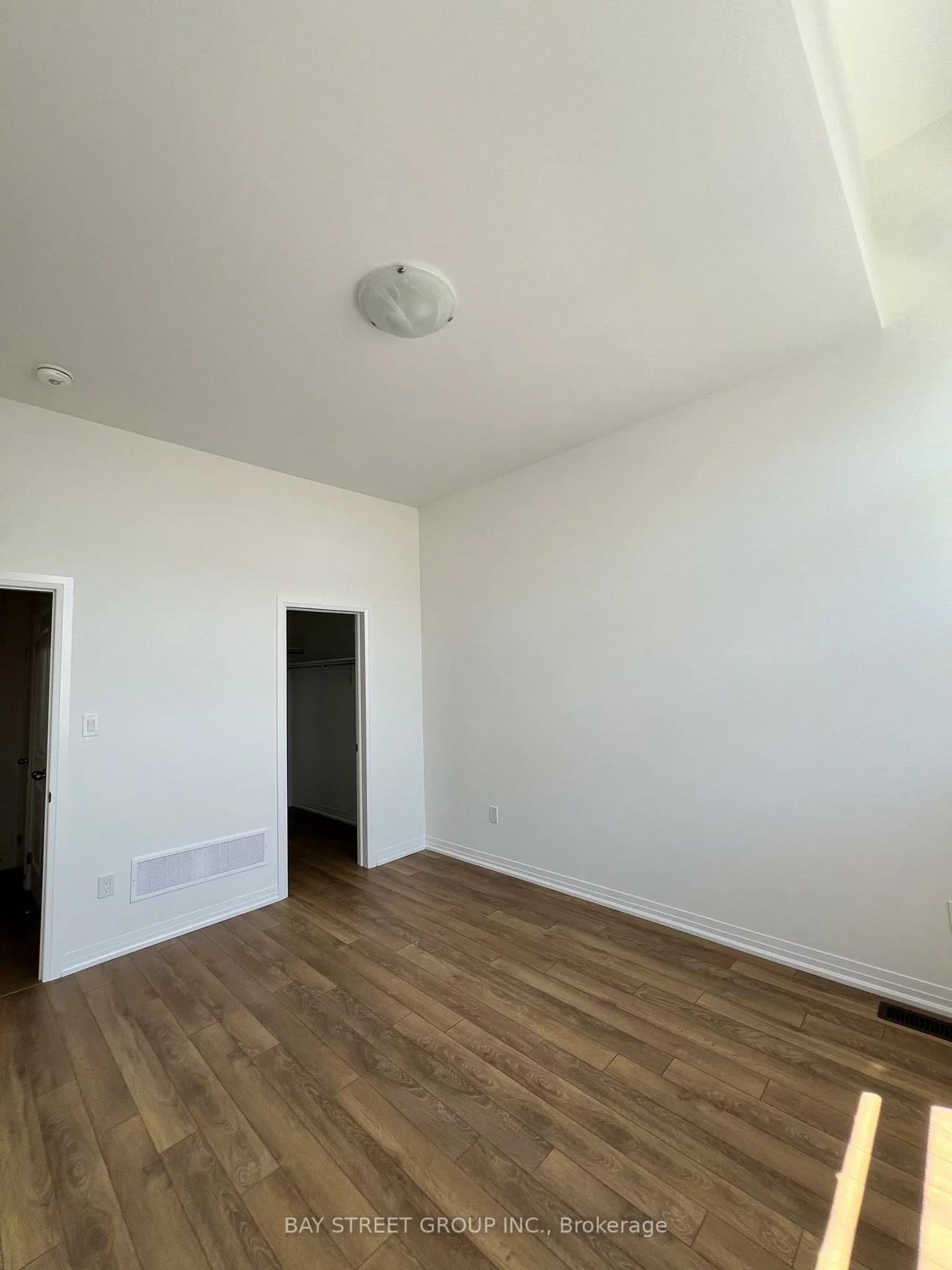 25, Albert Firman, Cachet, Markham