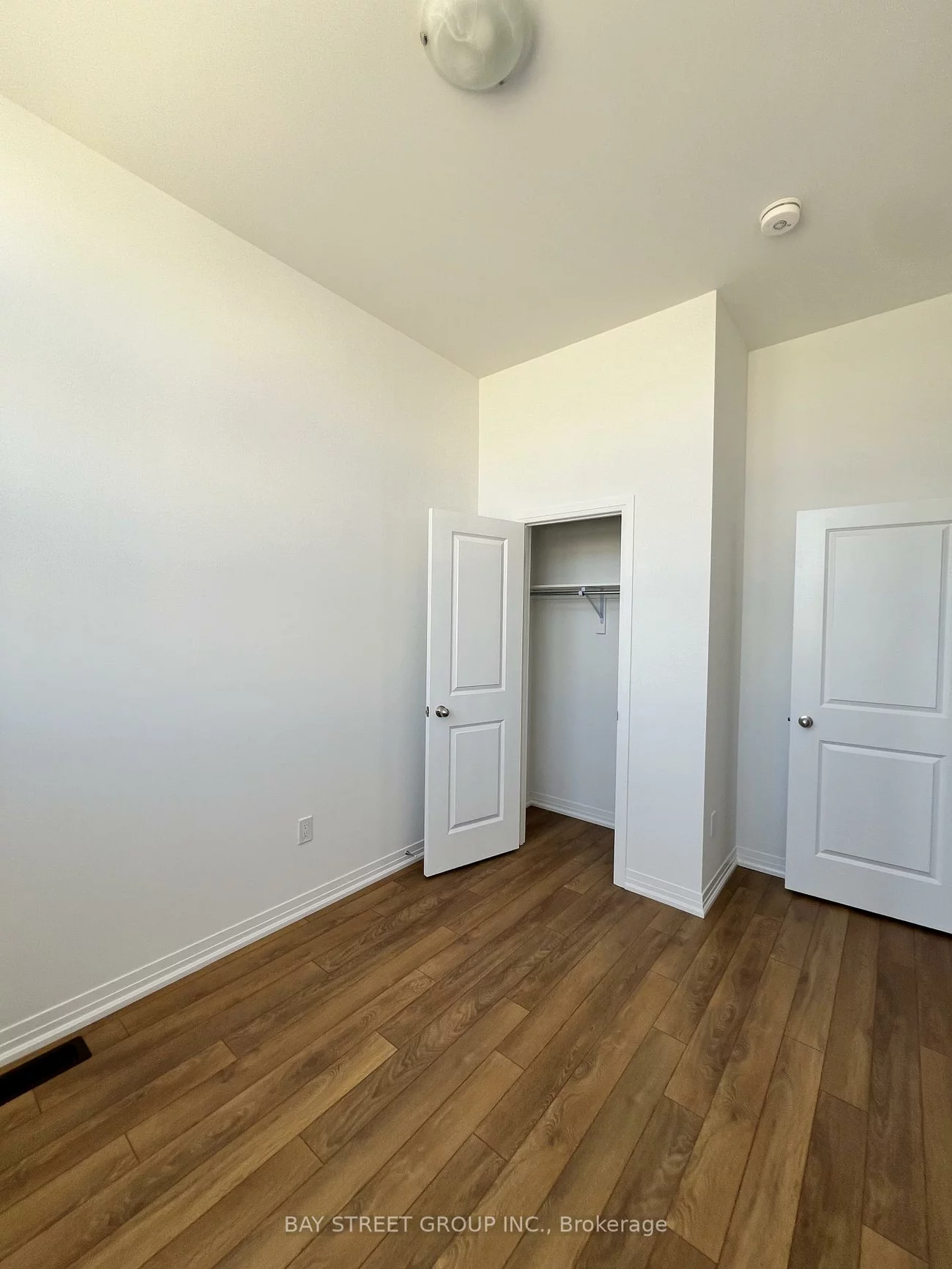 25, Albert Firman, Cachet, Markham