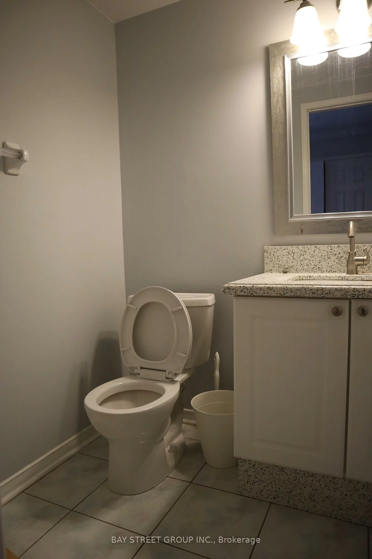 127, Galleria, Commerce Valley, Markham