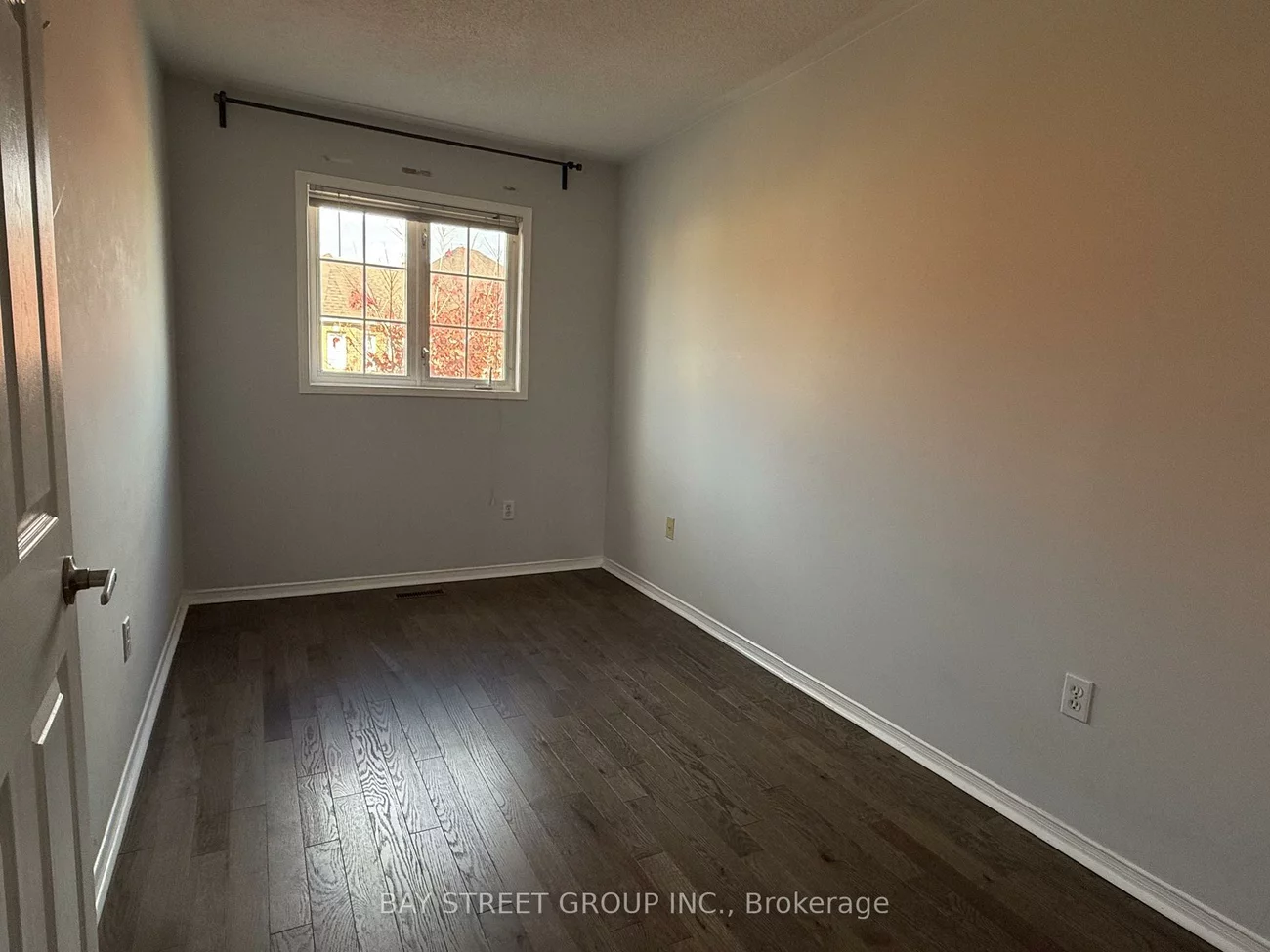 127, Galleria, Commerce Valley, Markham