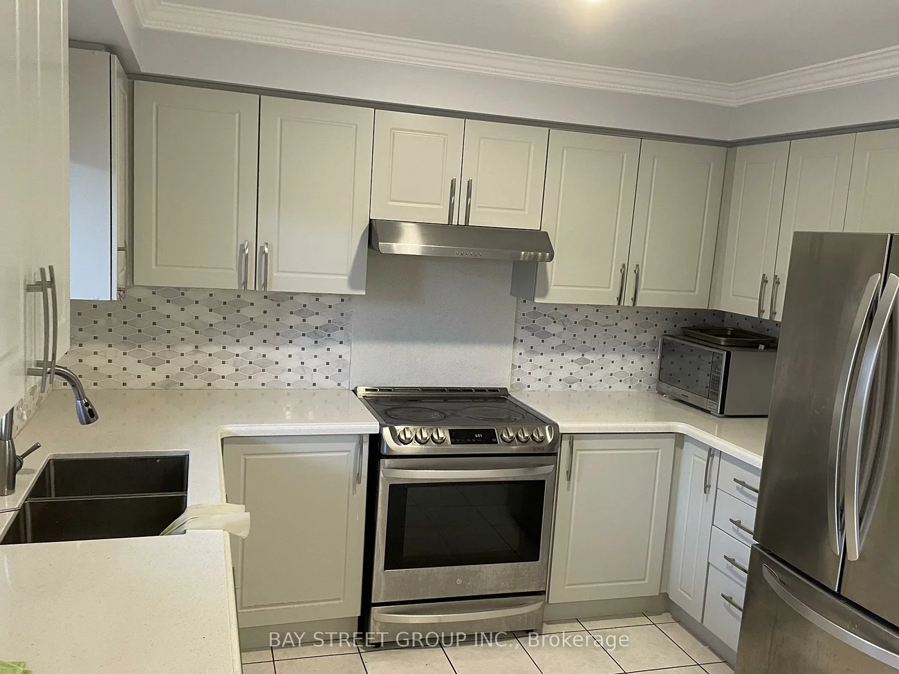 127, Galleria, Commerce Valley, Markham