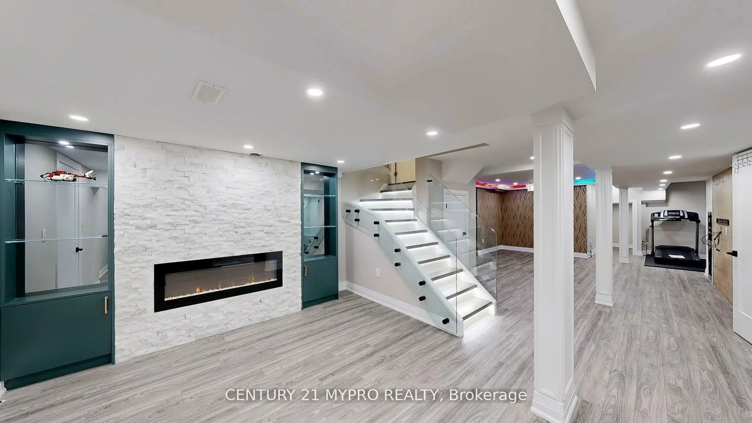 13, Rexford, Cornell, Markham