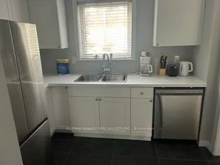 20, Mill, Vinegar Hill, Markham