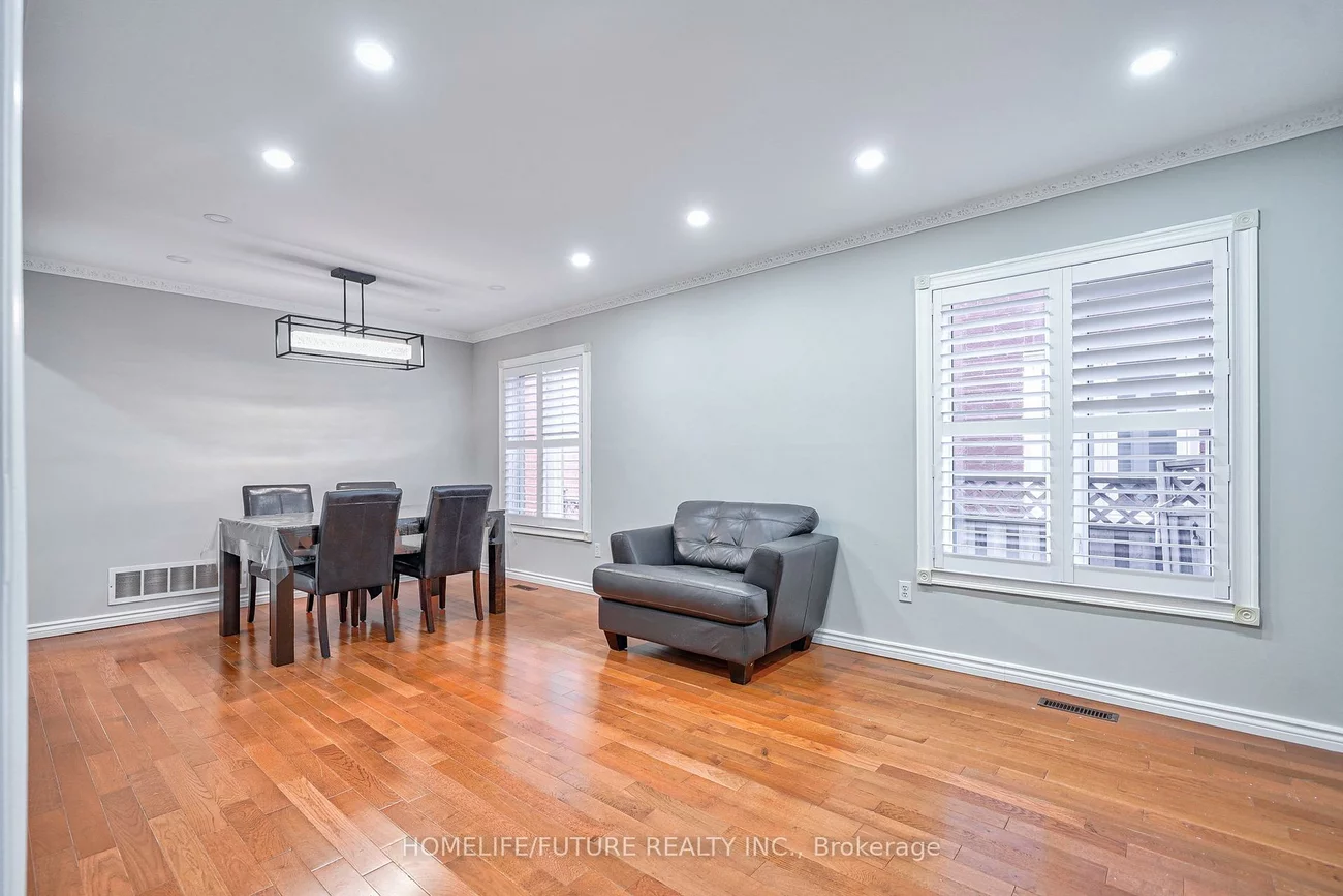 74, Kruger, Middlefield, Markham