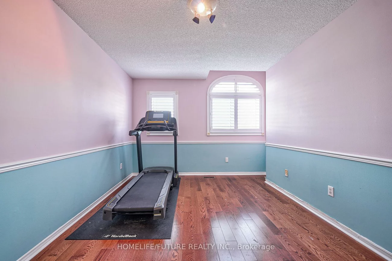 74, Kruger, Middlefield, Markham