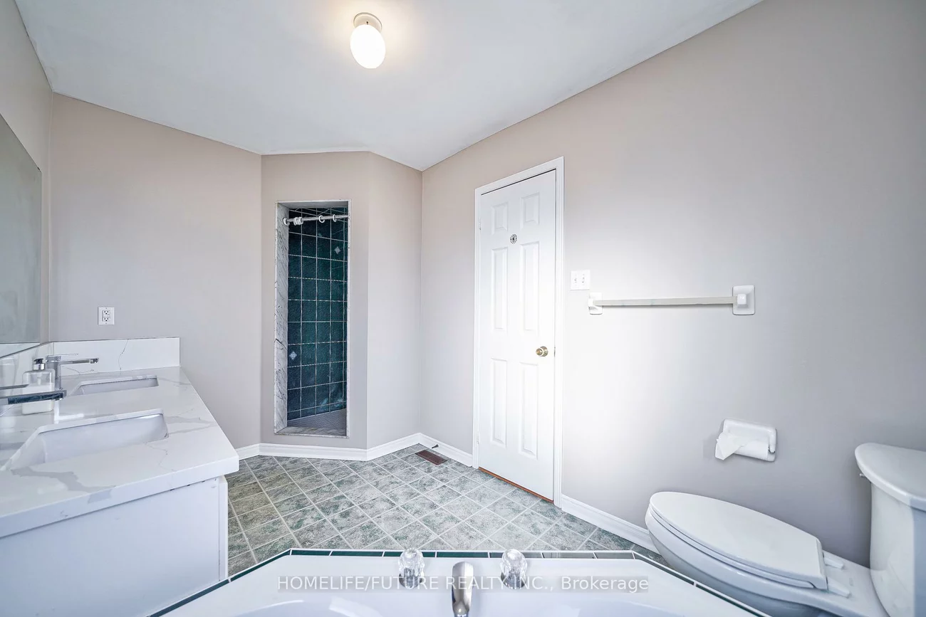 74, Kruger, Middlefield, Markham