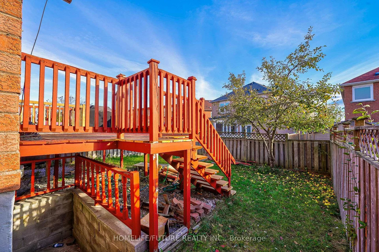 74, Kruger, Middlefield, Markham