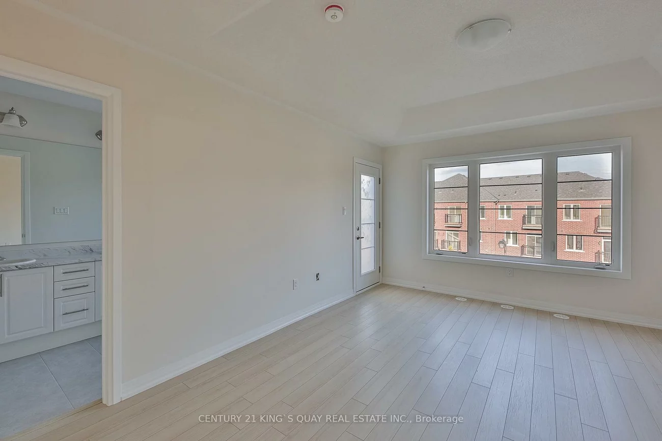 35, Floyd Ford, Box Grove, Markham