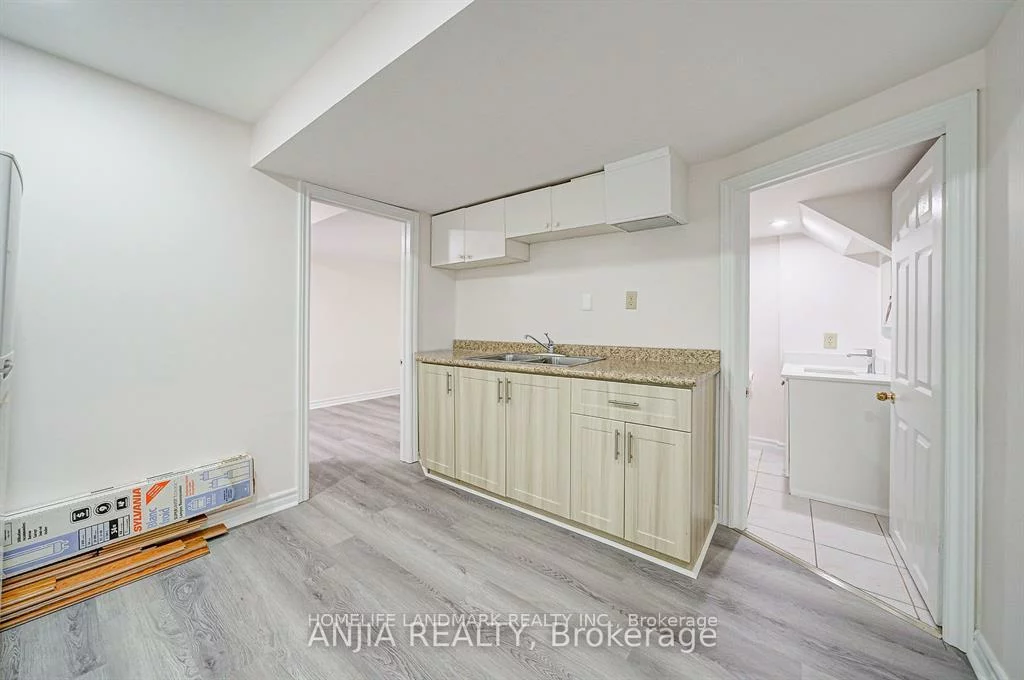 203, Milliken Meadows, Milliken Mills West, Markham