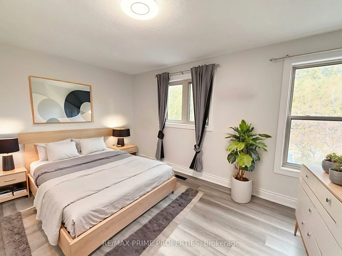 17, Debden, Milliken Mills East, Markham