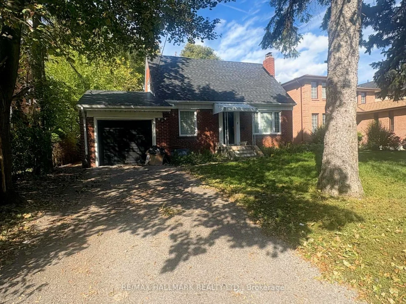 18, Woodward, Grandview, Markham