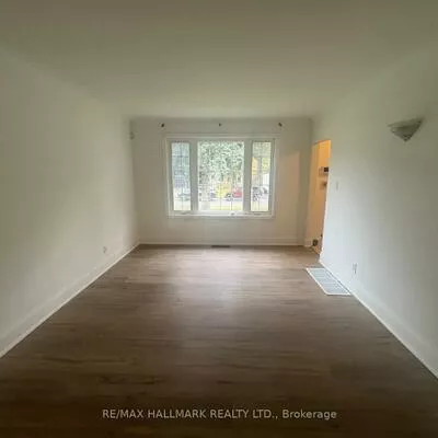 18, Woodward, Grandview, Markham