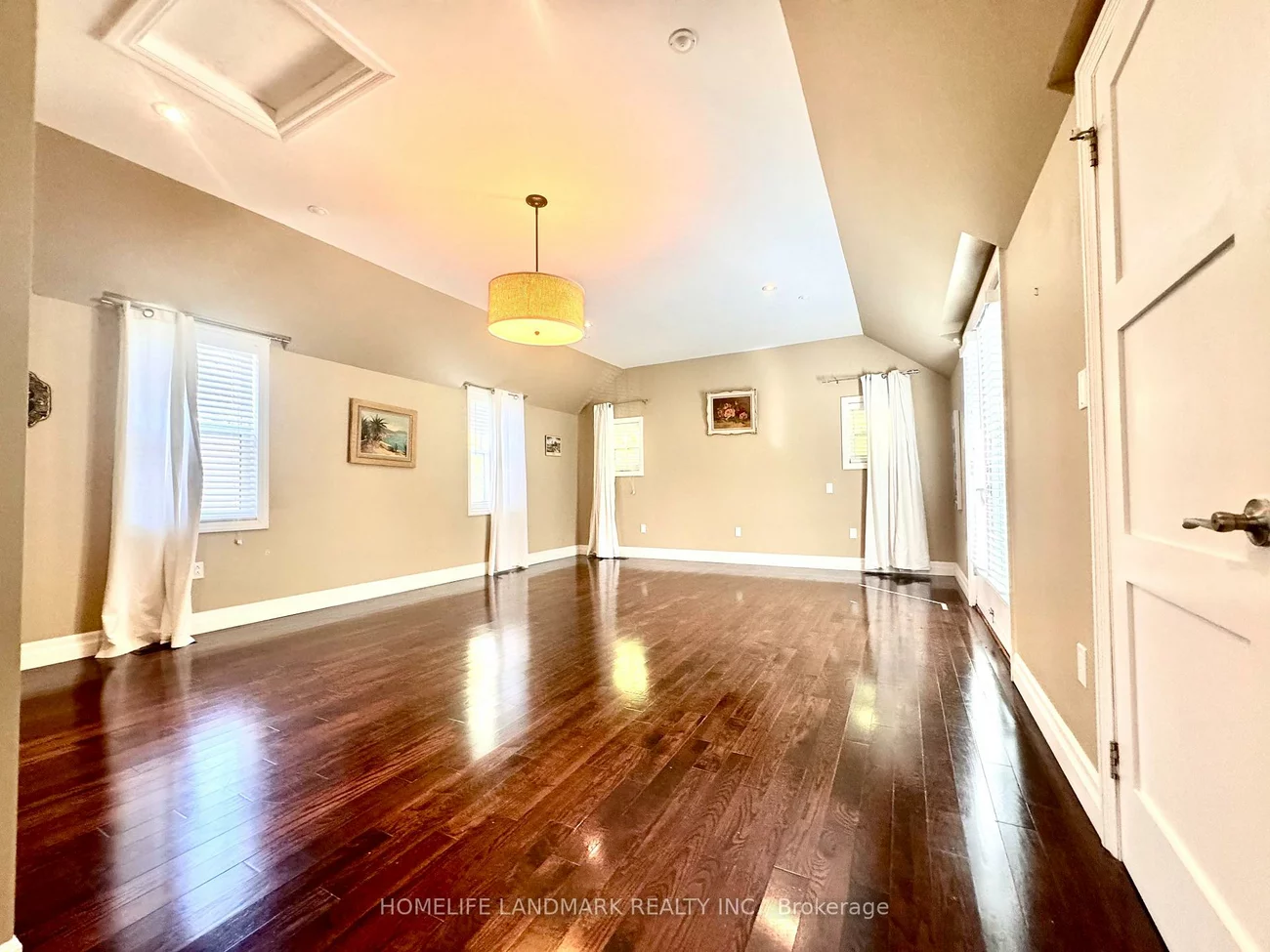 15, Station, Unionville, Markham