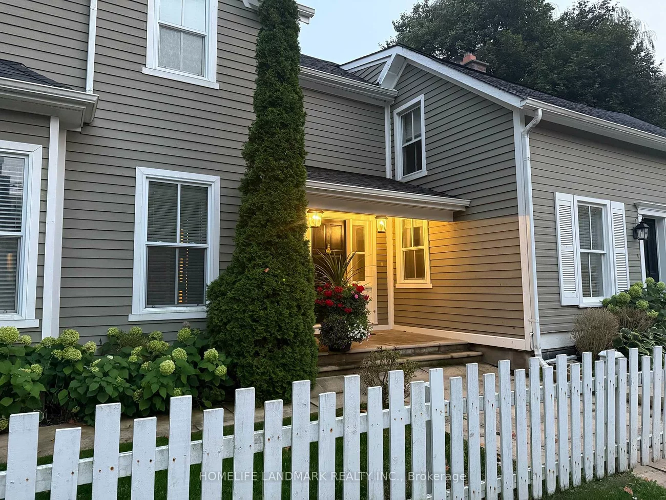 15, Station, Unionville, Markham