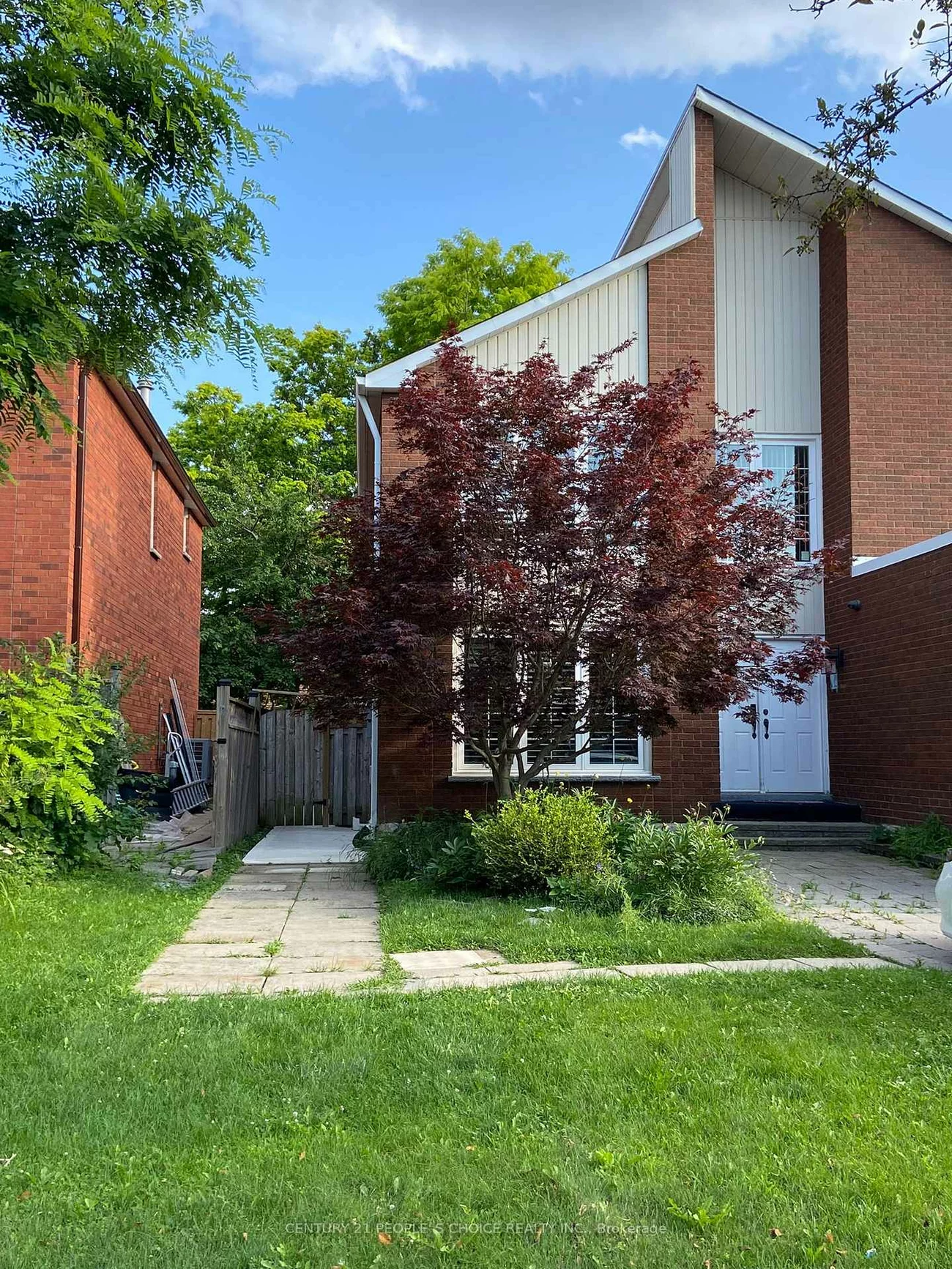 35, Hewlett, Markville, Markham